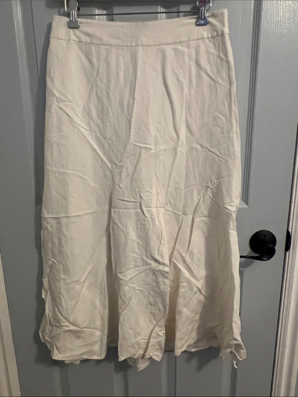 Ann Taylor Cream A-Line Midi Skirt